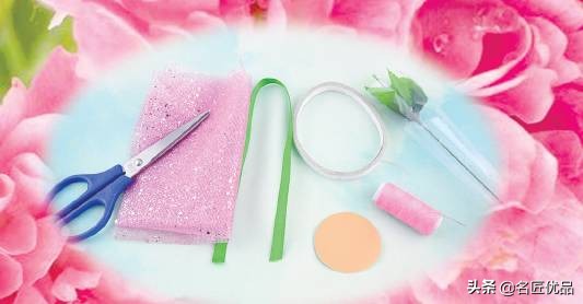 母亲节手工康乃馨简单又漂亮,母亲节适合给妈妈做的康乃馨手工