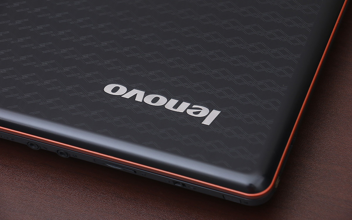 联想老款笔记本y450,联想y450笔记本红白绿蓝