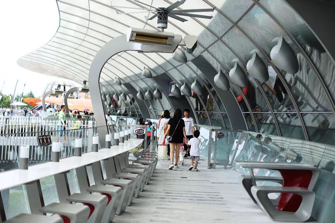 暑假两个人去北京五六天2000够吗,暑假两个人去青岛多少费用