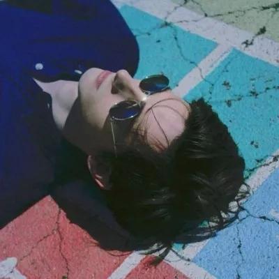 欧美头像ins高级小孩,欧美大叔成熟有魅力头像