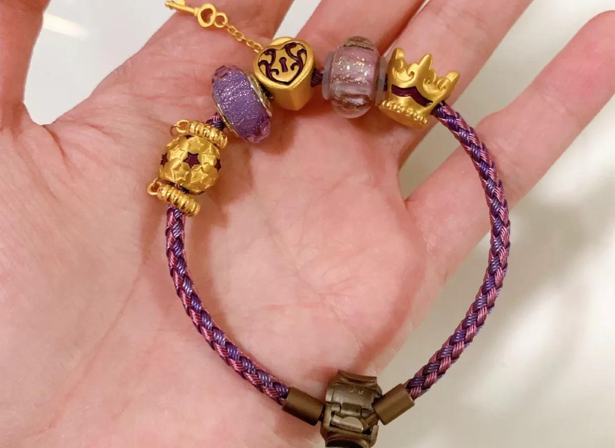 周生生古法金丝带,周生生金饰钢印