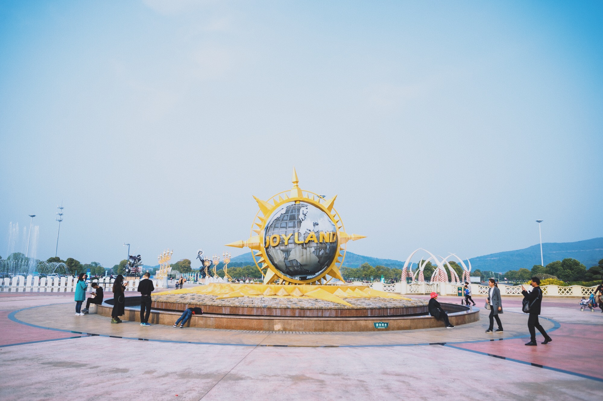 常州嬉戏谷一日游攻略200字,游常州嬉戏谷游乐项目