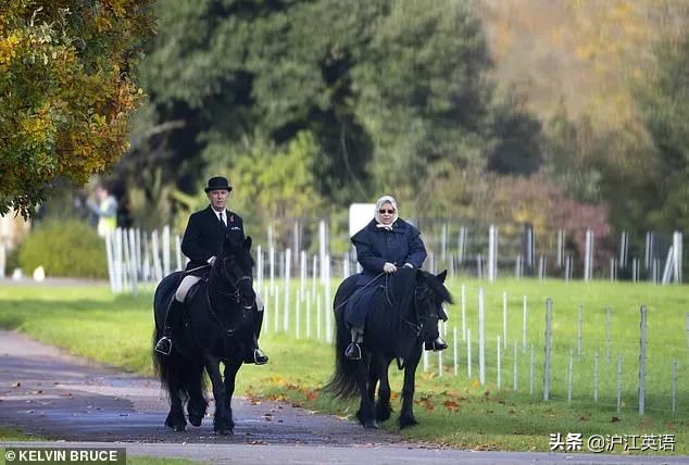 93岁高龄英女王年轻时,93岁年轻女王