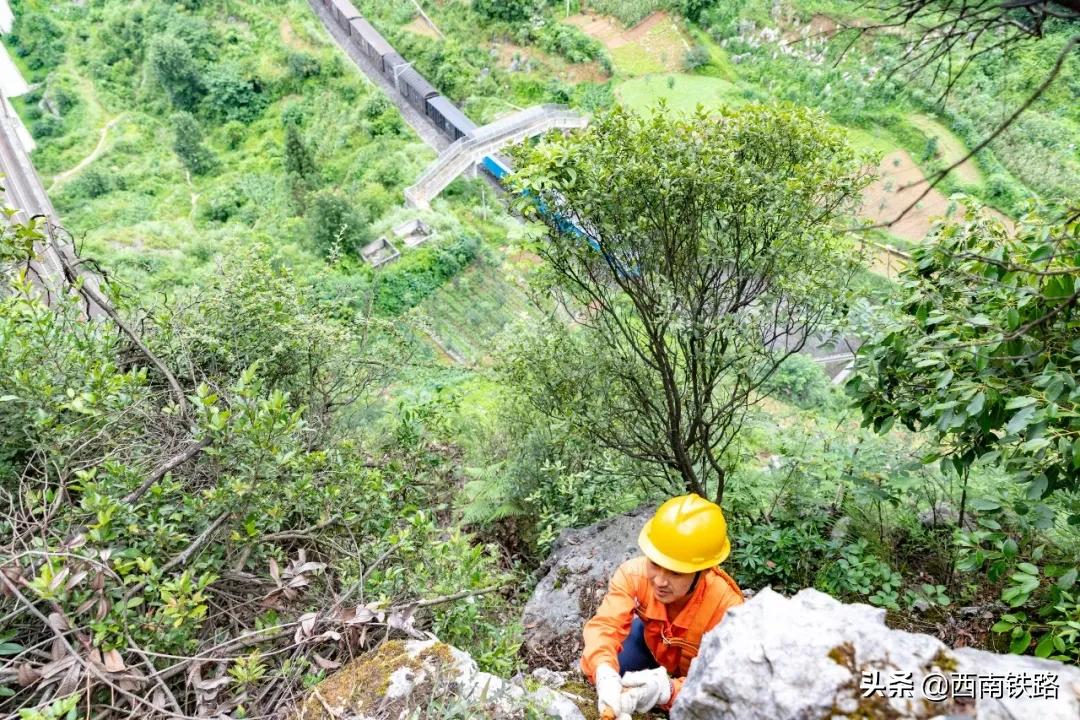 铁路危石处理,铁路危石施工单位处理吗