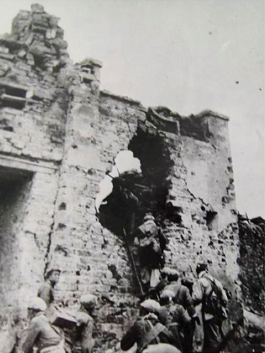 襄樊之战死了多少大将,襄阳战役被俘后续