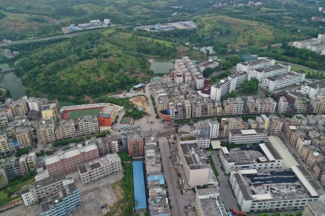 一组“治好强迫症”的航拍图！这里，是附城