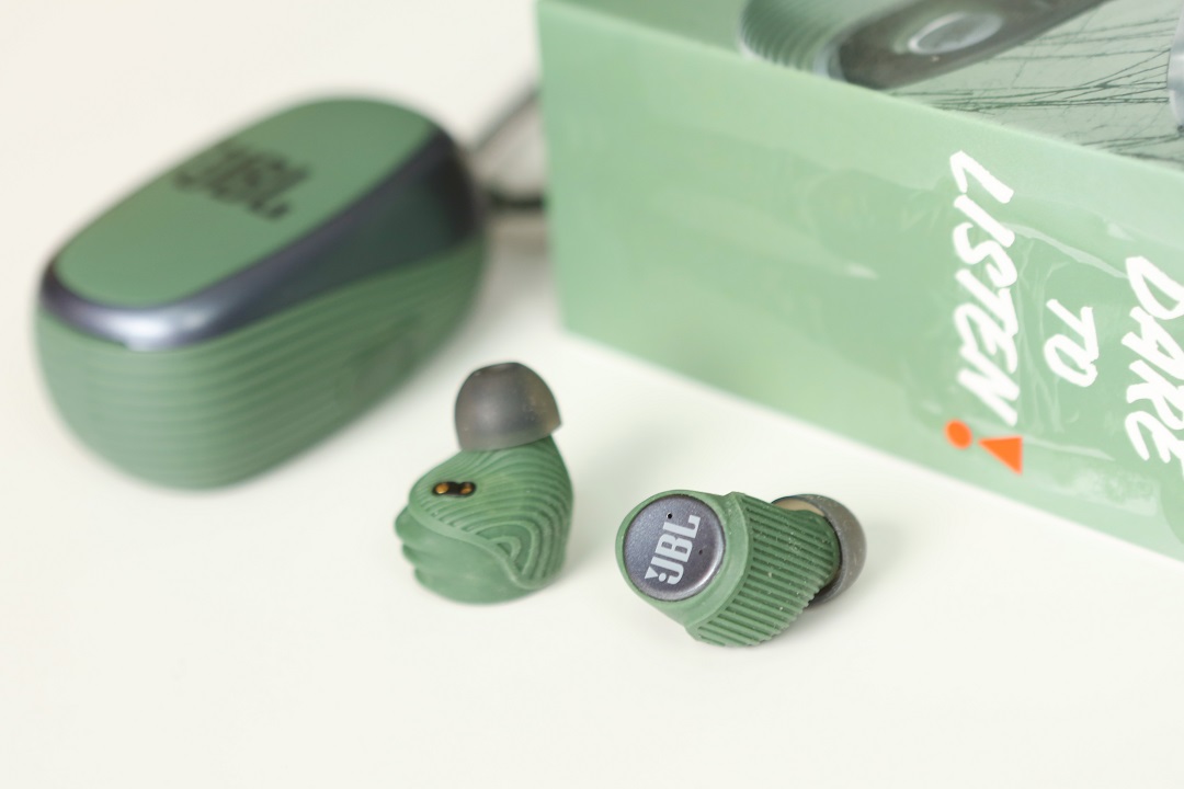 jblx600tws耳机怎么用,JBLX600TWS真无线运动蓝牙耳机