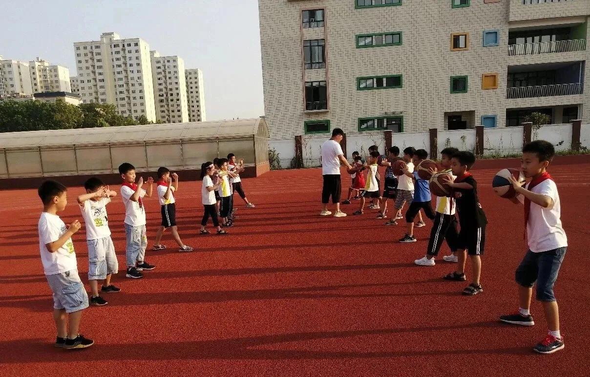 多彩课后服务助力学生成长,多彩活力校园课后服务成果展