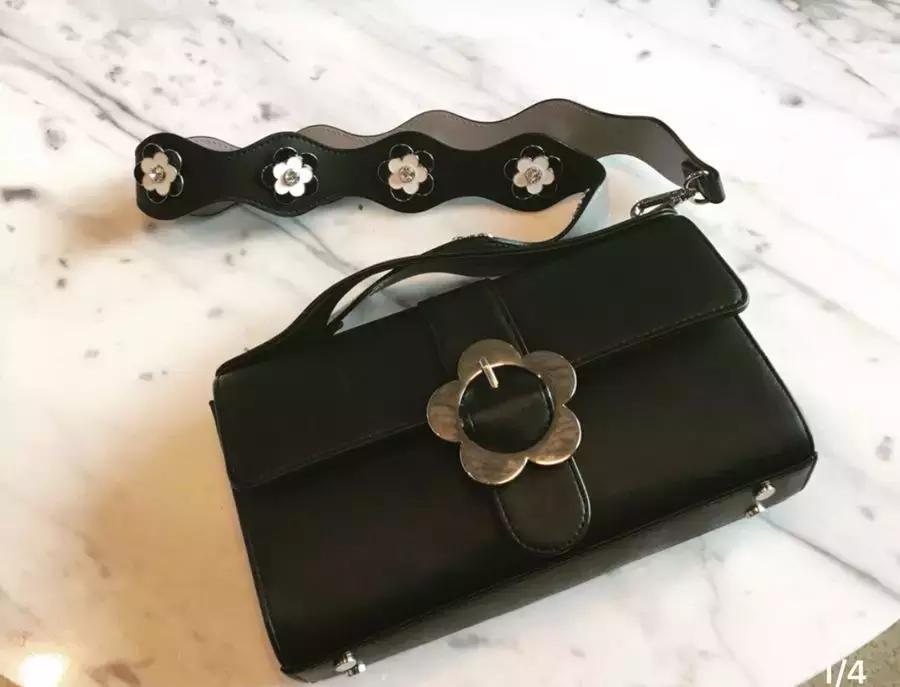 女生第一个入门名牌包怎么选,人生第一只名牌包怎么选