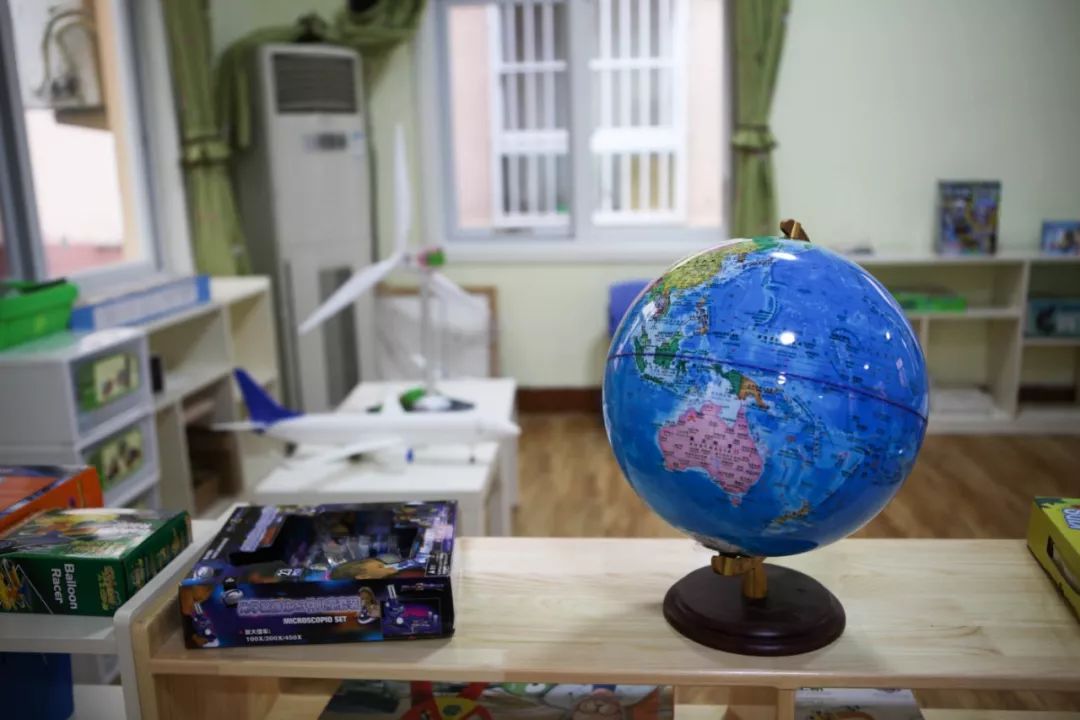 鍥犱负浼欓鑰屽嚭鍚嶇殑瀛︽牎,鍥犱负缇庨鐏殑瀛︽牎