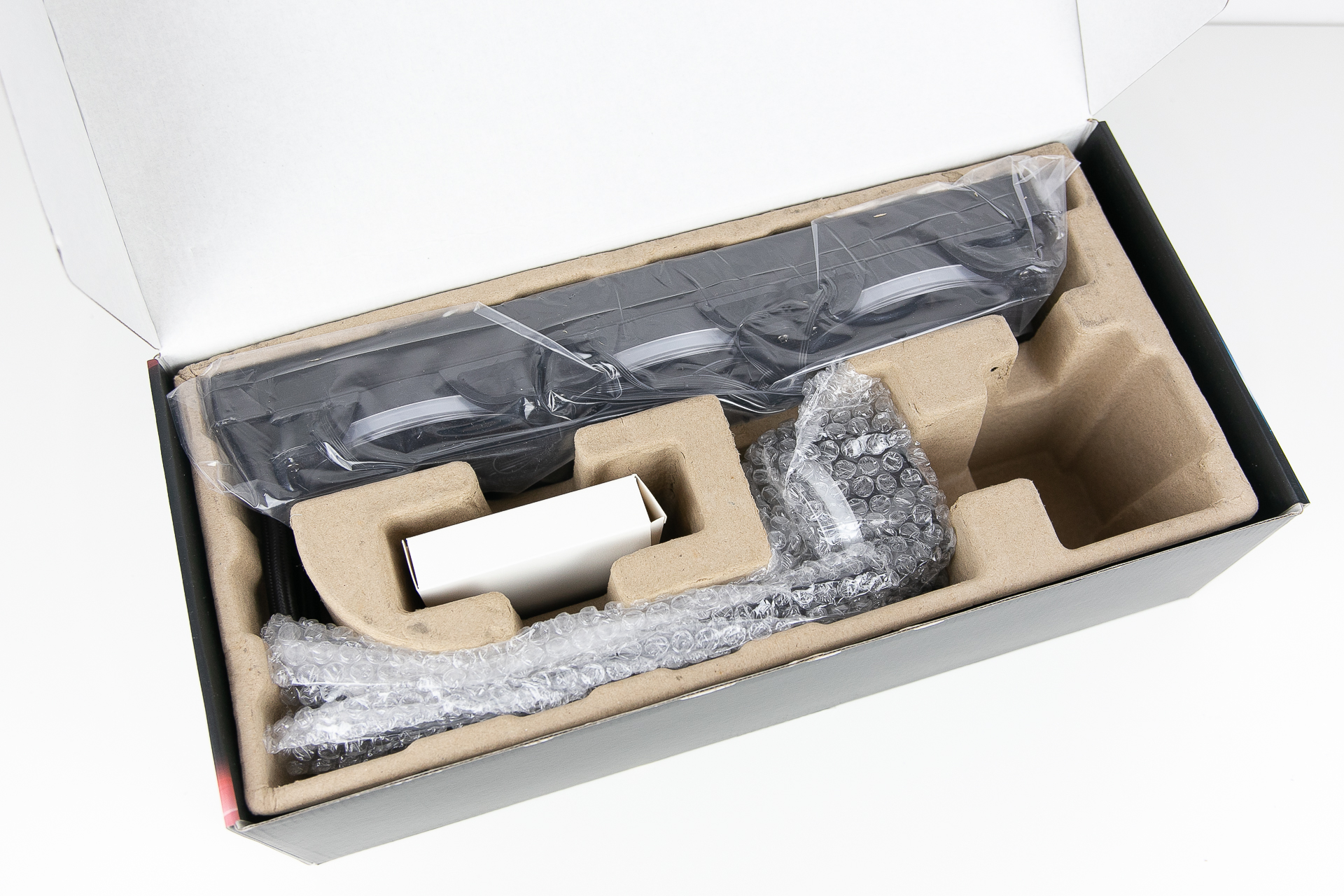 乔思伯天使眼tg240水冷,乔思伯天使眼水冷拆解