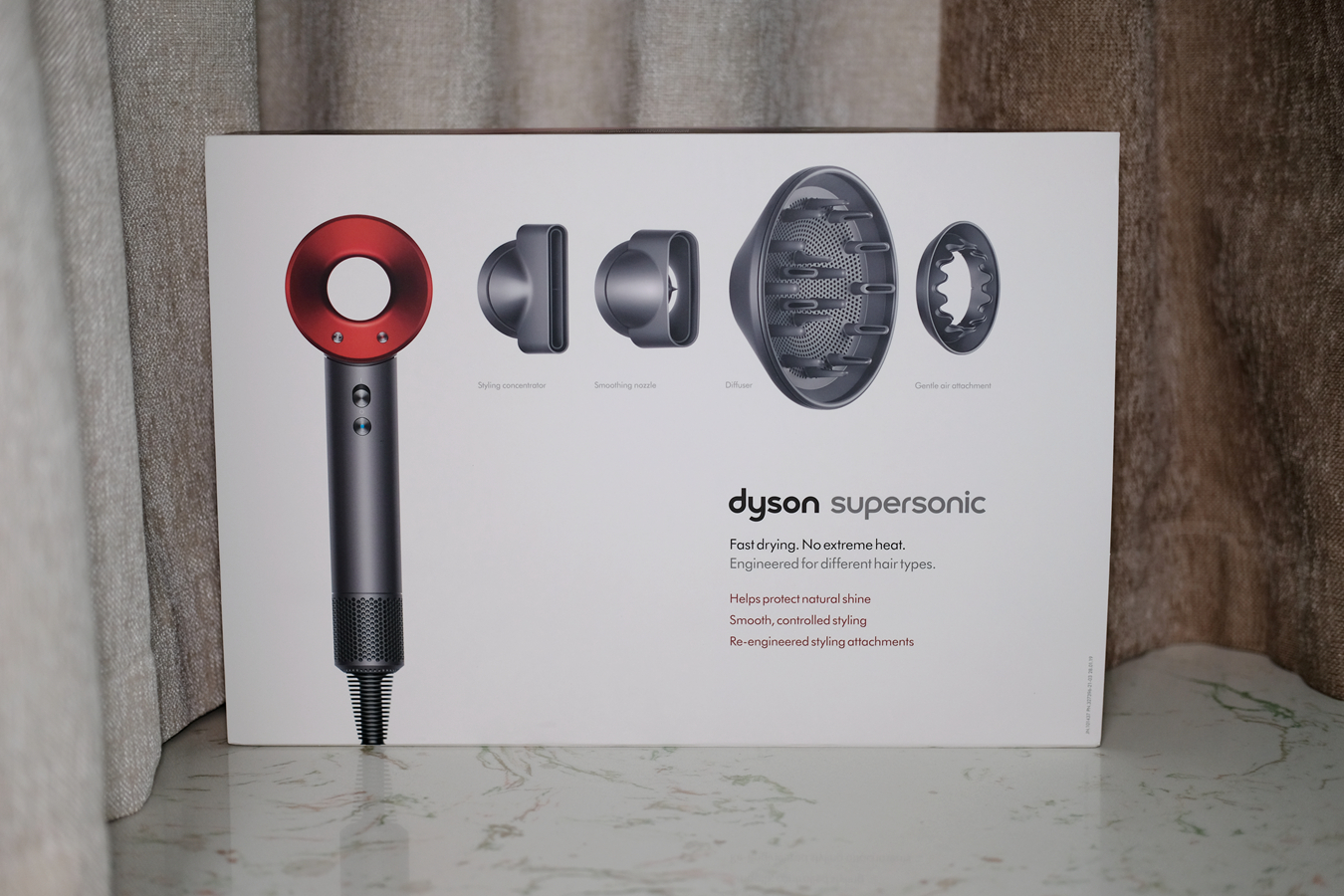 戴森吹风机hd03开箱,戴森吹风机hd08开箱体验