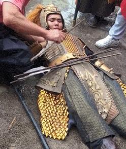 吃火锅搞笑的图片,吃火锅搞笑瞬间