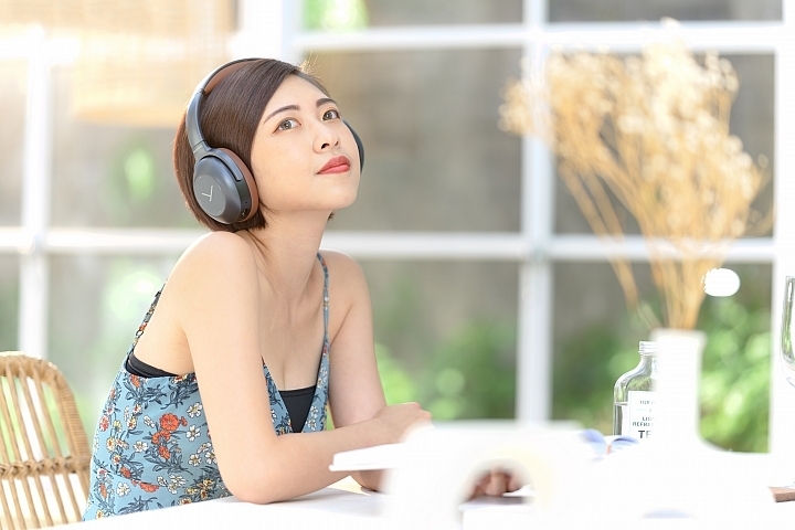 最好的入耳式降噪耳机推荐,最舒适无线降噪耳机测评排名