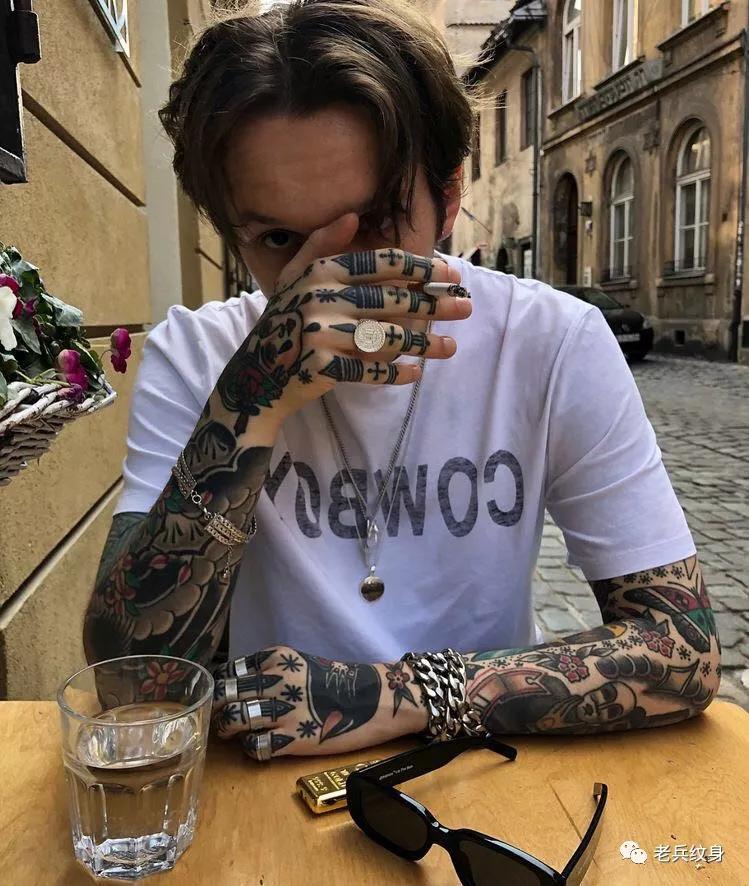 为什么纹身后不能喝酒,纹身前多久不能喝酒