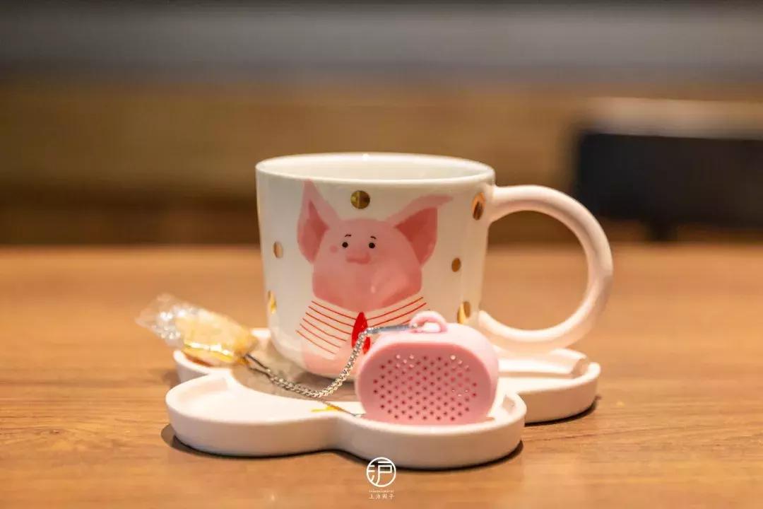 星巴克猪猪杯到哪预订,星巴克最新限定杯