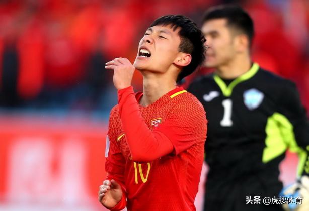 恒大阵中7名左脚将，2人或被改造成左边后卫！