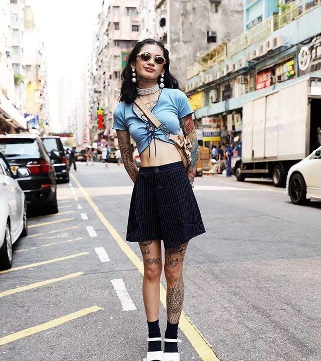 杨幂张天爱机场私服,杨幂与张天爱