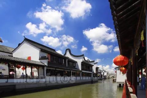 上海地铁附近景点推荐,上海地铁15号线沿线有哪些景点