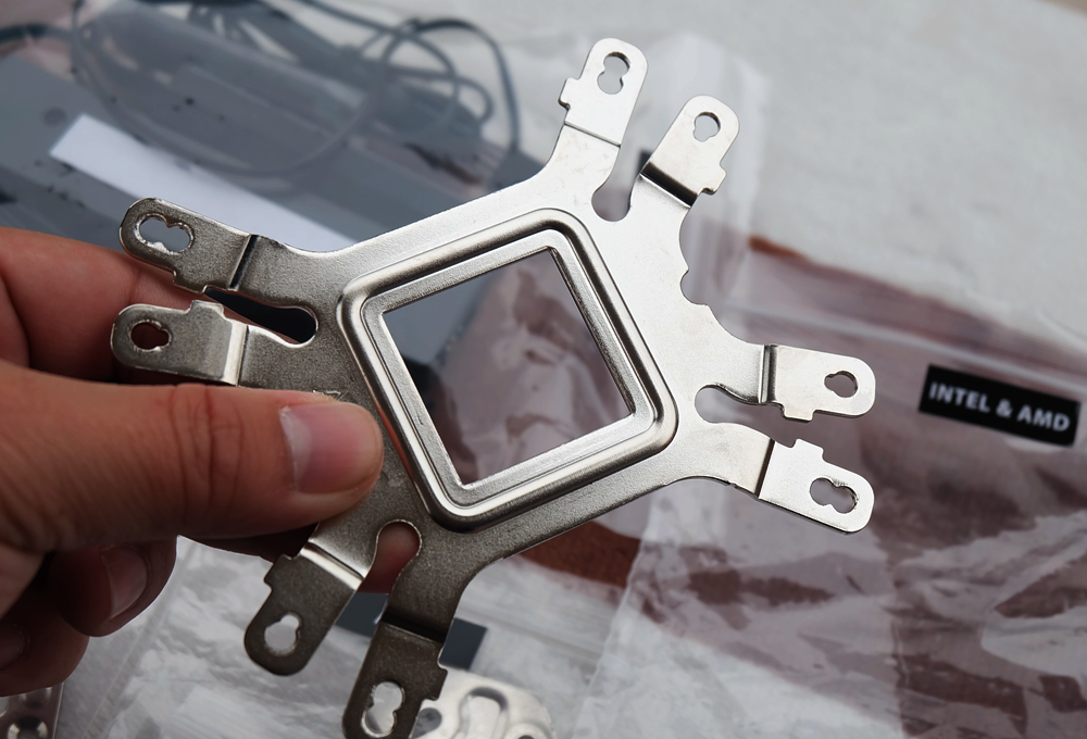 九州风神堡垒240能压住i712700k吗,九州风神堡垒240能压住i59600k吗