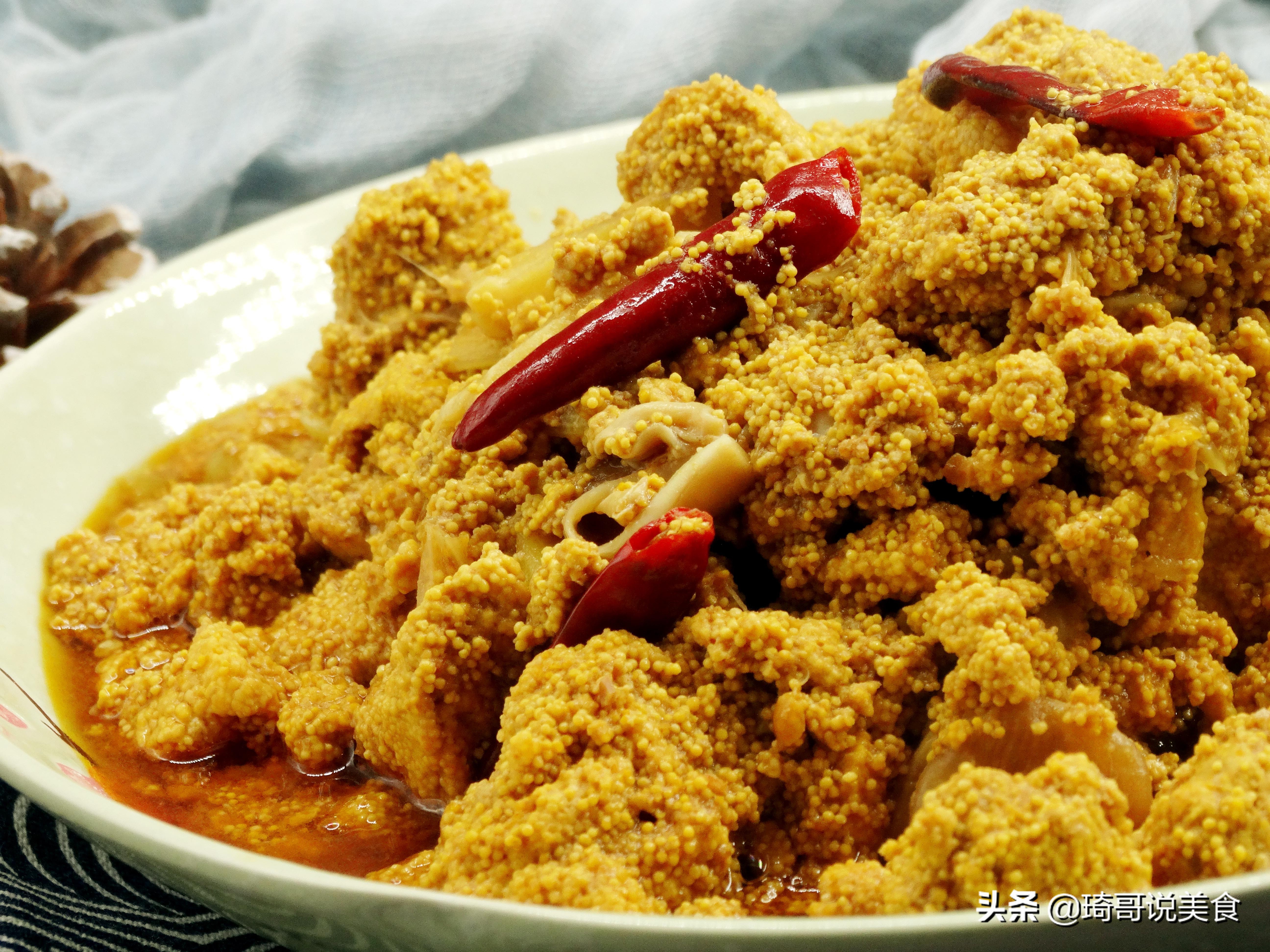 大鲤鱼里面的鱼籽怎么吃,鲤鱼肚子里的鱼籽怎么做好吃