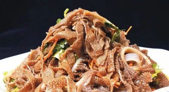 12位大厨拿手绝密配方,10款大厨特色菜款款热卖