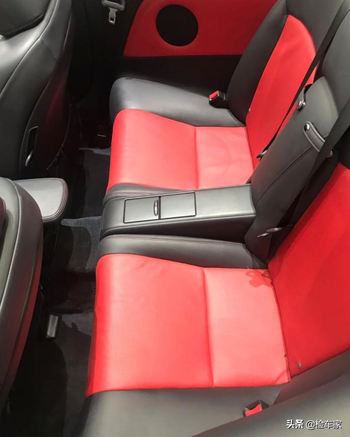 雷克萨斯is250c敞篷报价二手,9年的雷克萨斯is还能购买吗