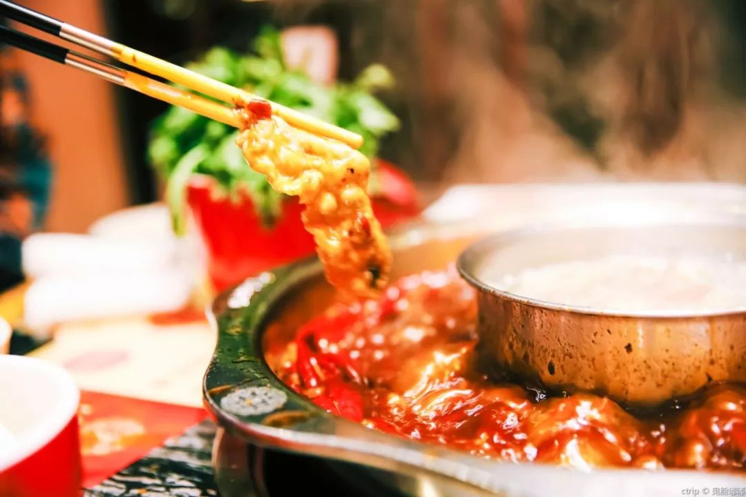 重庆玩儿10天多少钱,重庆玩儿一天多少钱