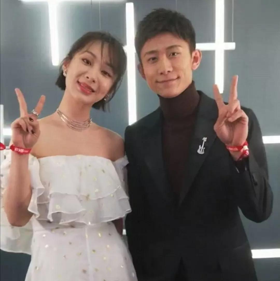 杨紫和张一山从小到大一个学校,刘星时期的张一山和杨紫多大