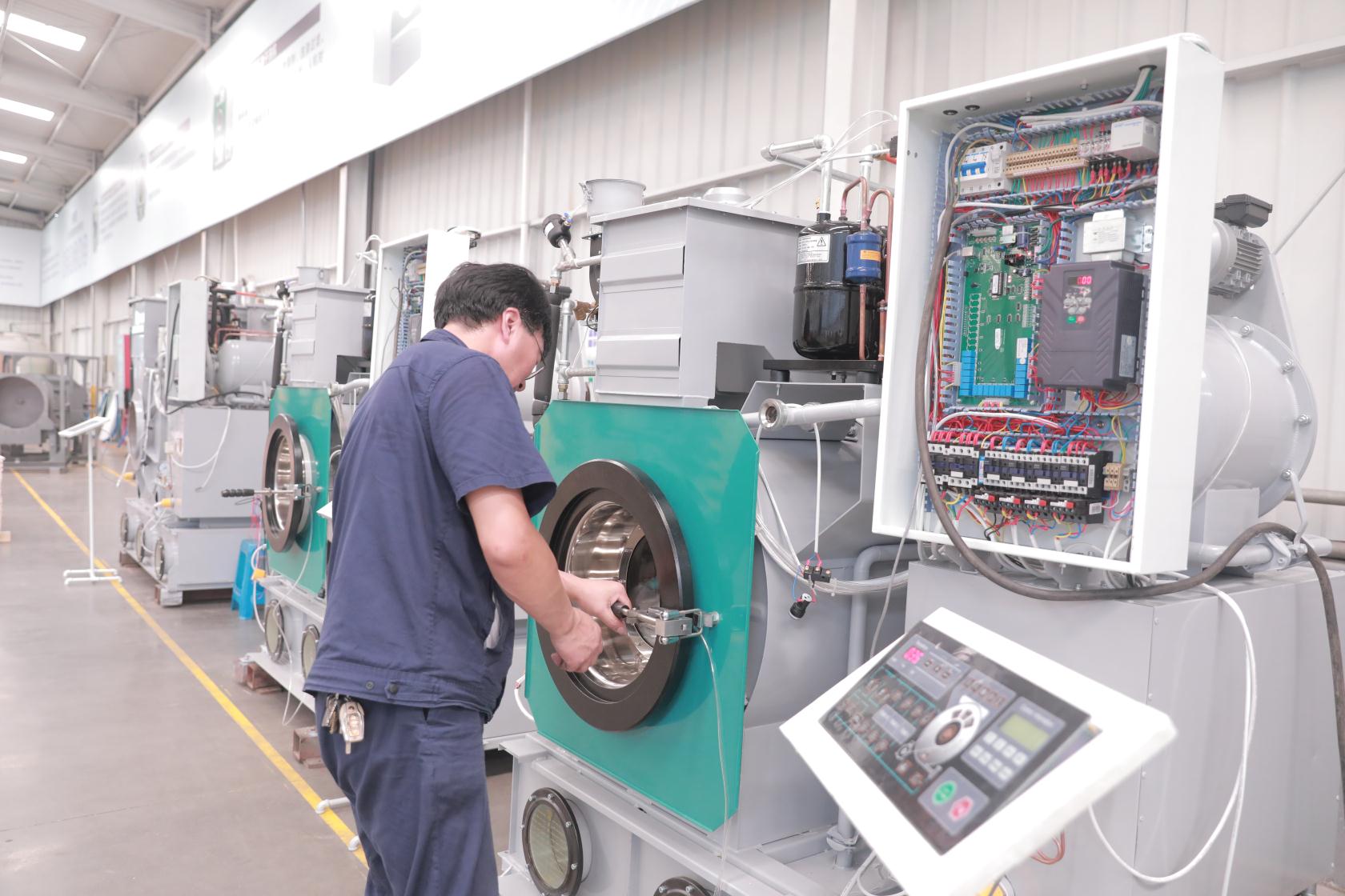 ucc国际洗衣市场分析,ucc国际洗衣加盟商采访