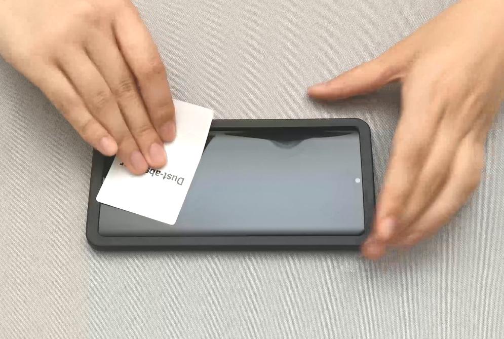 手机钢化膜怎么贴教程无黑边,手机贴钢化膜好还是水凝膜好