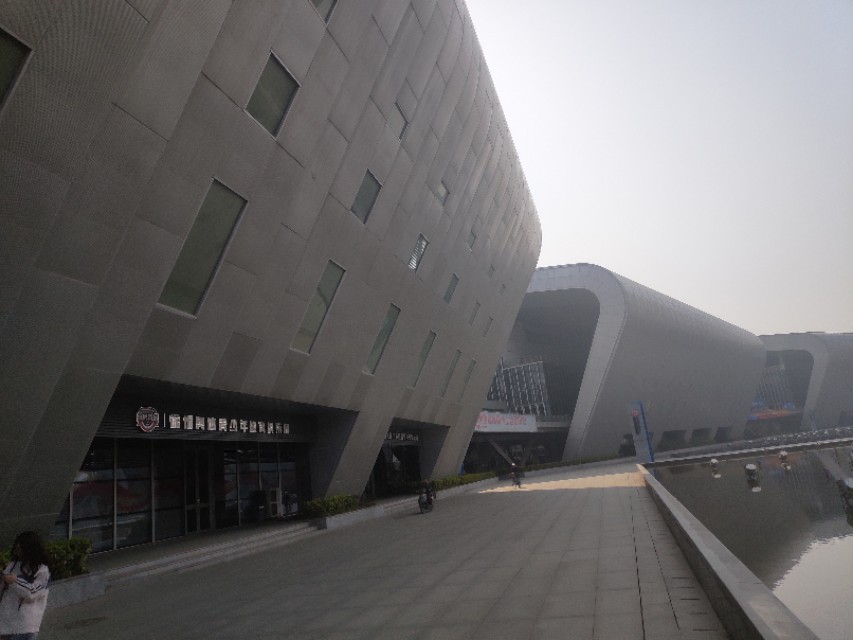 徐州鸟巢奥体中心,徐州鸟巢能容纳多少人