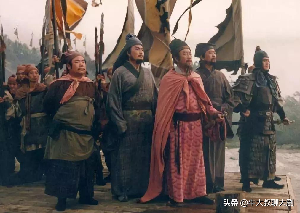 国产剧推荐必看的,电视连续剧潜伏国产剧