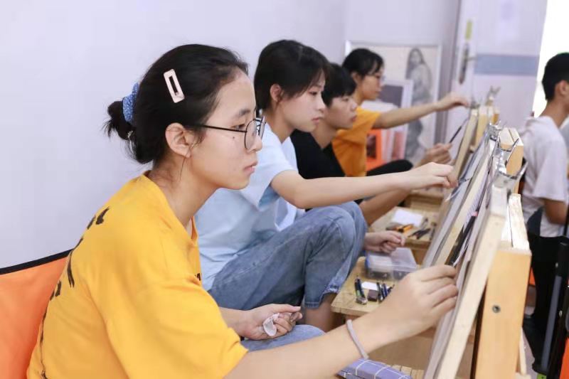 美术生必知画材捡漏,适合新手的美术画材