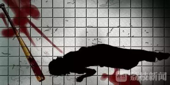 女孩深夜被暴打28次，当街扒衣拖行：孩子，你不必那么善良