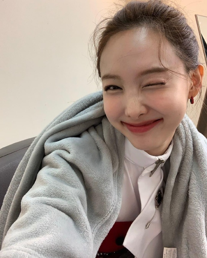 40岁女人怎么祛黄提亮肤色,40岁女人的脸部保养