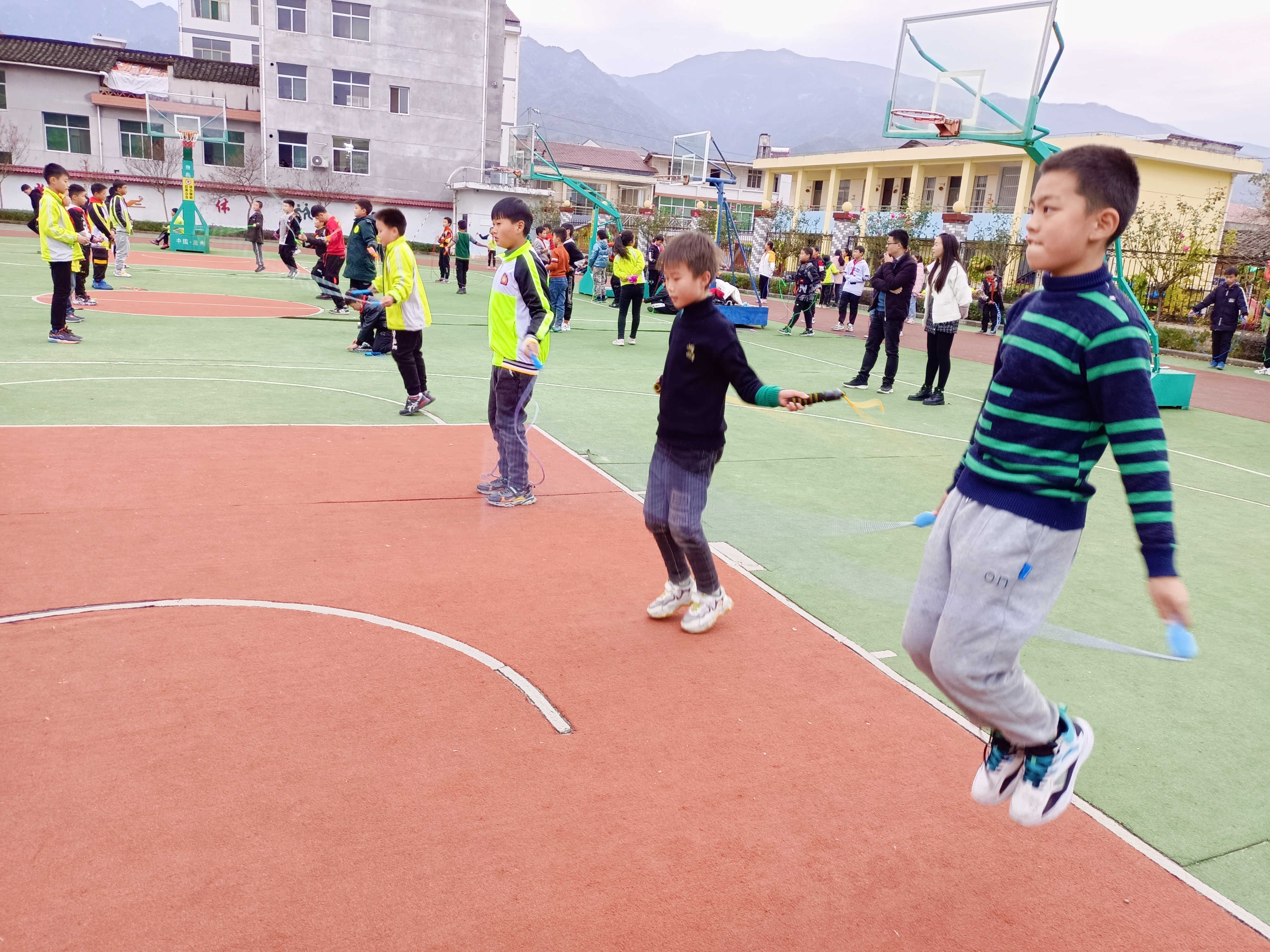 汉阴平梁镇中心小学运动会,汉阴凤台小学阳光体育