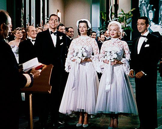 电影里的经典婚纱镜头,十大惊艳的欧美电影