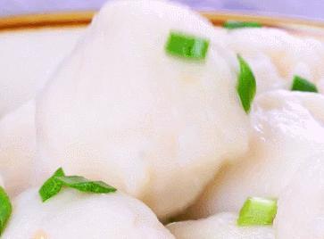 鱼丸纯手工怎么做成的,特别滑嫩的鱼丸