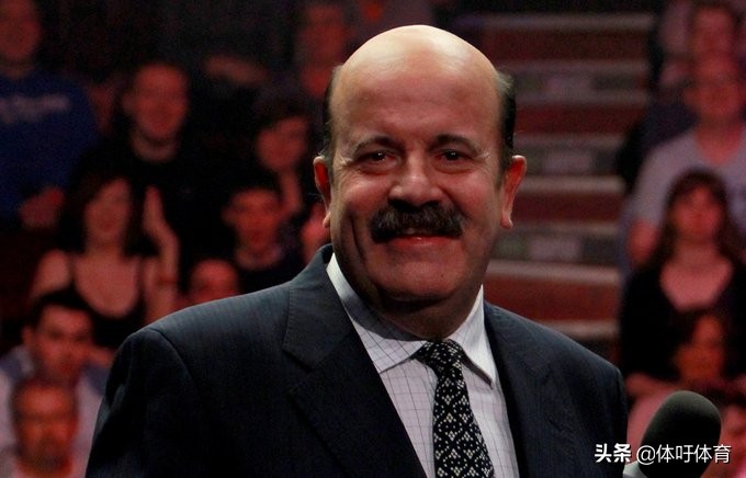 *诺斯**克名宿离世享年66岁奥沙利文留胡子就是为了向他致敬