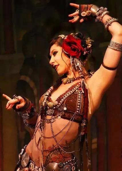 阿拉伯异域风情舞蹈,阿拉伯女人祭祀