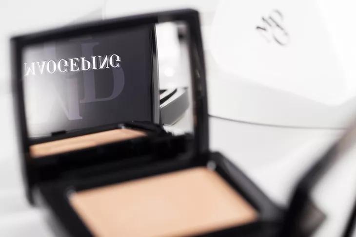 毛戈平遮瑕手法李佳琦 (李佳琦毛戈平推荐)