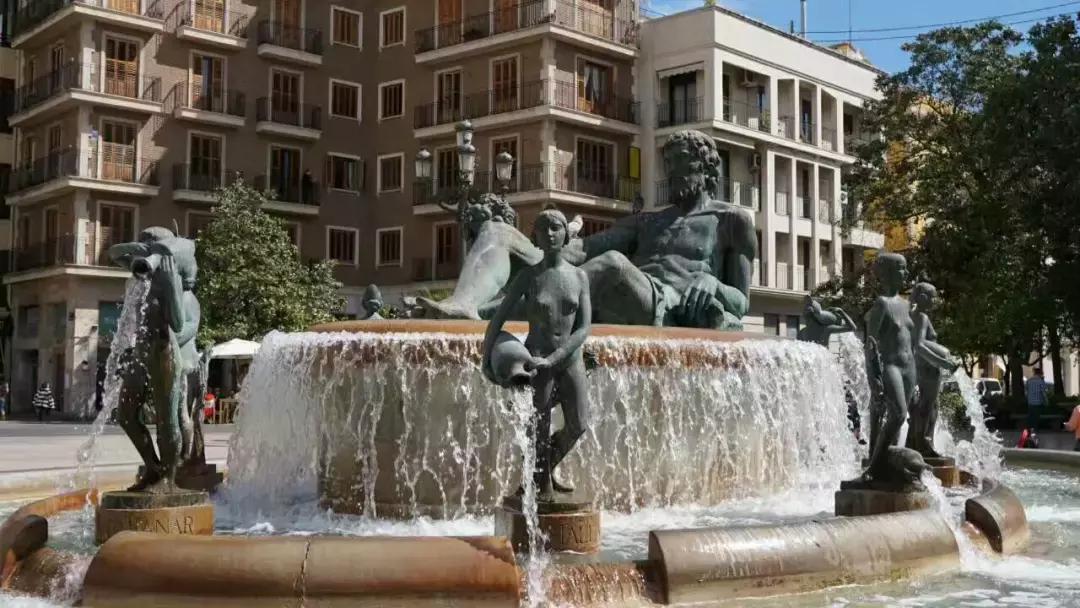 欧洲自驾法国西班牙边境,广之旅西班牙葡萄牙十二天游