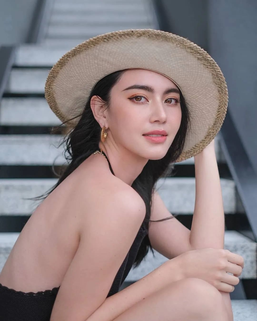 夏季戴什么帽子既好看又防晒,适合夏天防晒的帽子