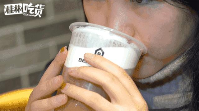 火遍全国的明星茶饮本宫的茶开到桂林了！凭口袋茶掀起了排队潮流