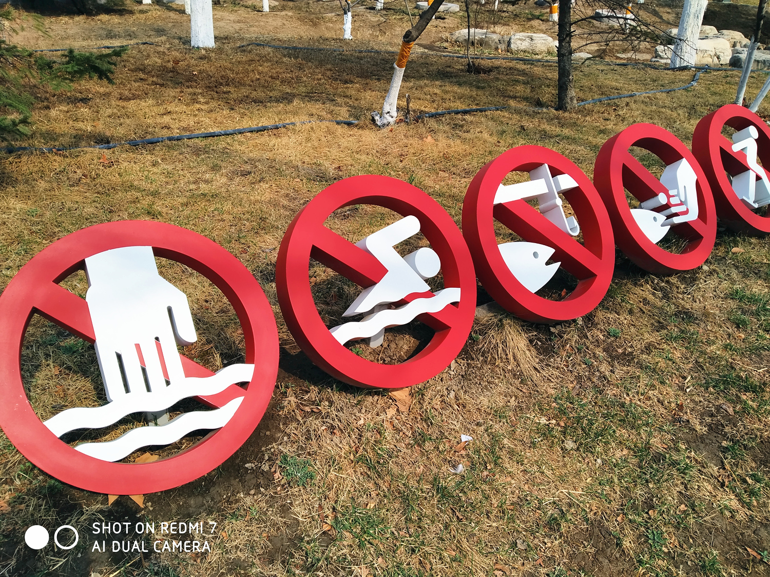 红米7a水滴屏,红米7越用越卡