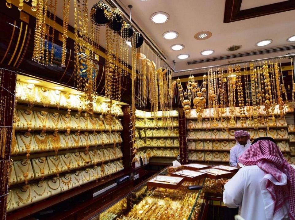 3大假珠宝集中地，游客花了很多钱，却还是被坑