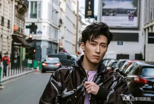 周冬雨山楂树之恋张艺谋窦骁,窦骁与周冬雨两个不同的人生