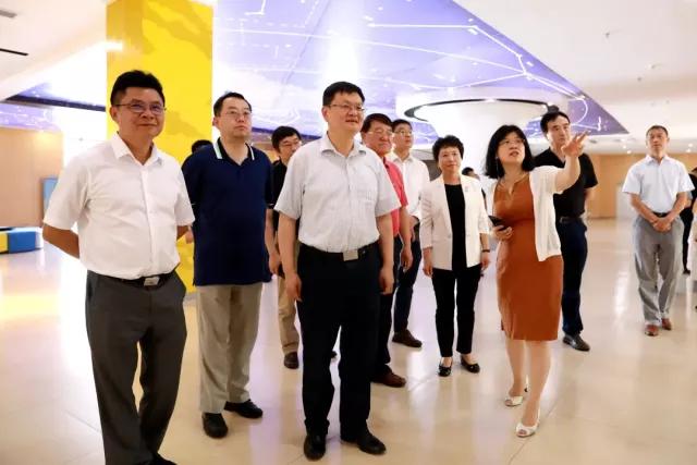 王平上海市教委,上海教委王平