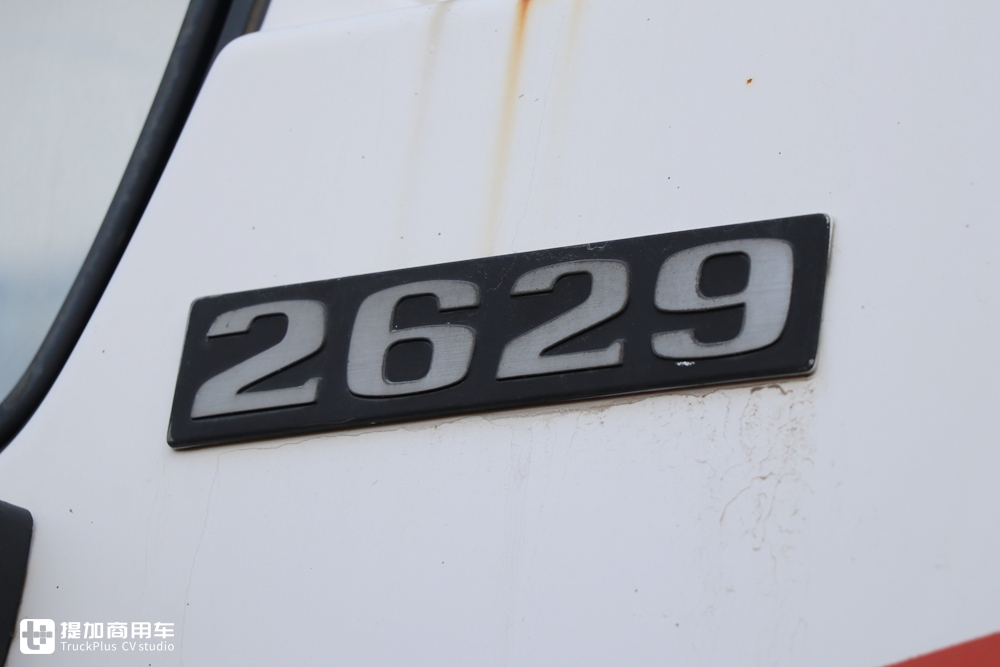 奔驰卡车和北奔,北奔重卡和奔驰一样吗